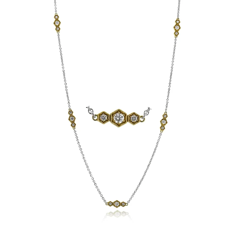 bold chunky cocktail ring Necklace in 18k Gold with Diamonds