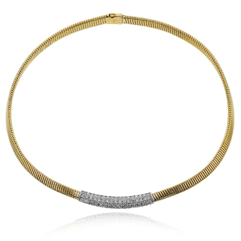 dainty pearl and diamond ring Choker Necklace in 18k Gold with Diamonds