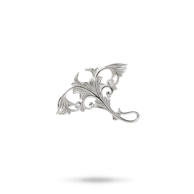 sapphire halo engagement ring Living Heirloom Manta Ray Pendant in White Gold with Diamonds - 23mm