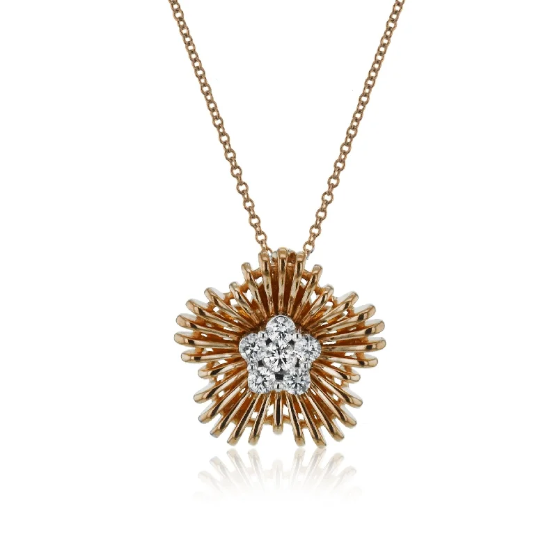 chunky chain necklace trendy Starburst Pendant in 18k Gold with Diamonds