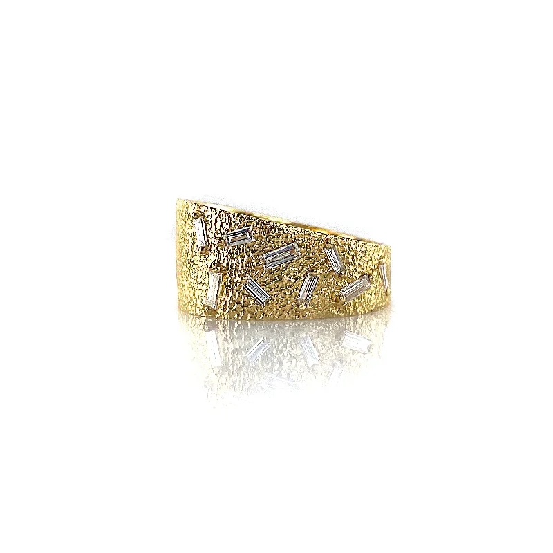 handmade ceramic bead bracelet 18k Gold Ice Ring