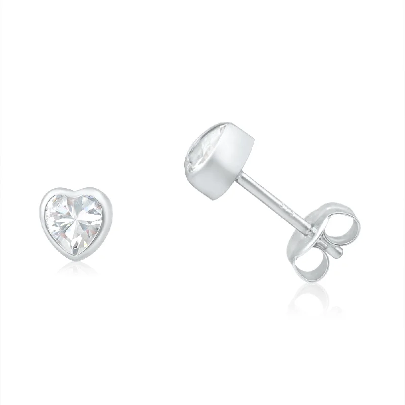 round cut diamond engagement ring 9ct White Gold Heart Cubic Zirconia Stud Earrings