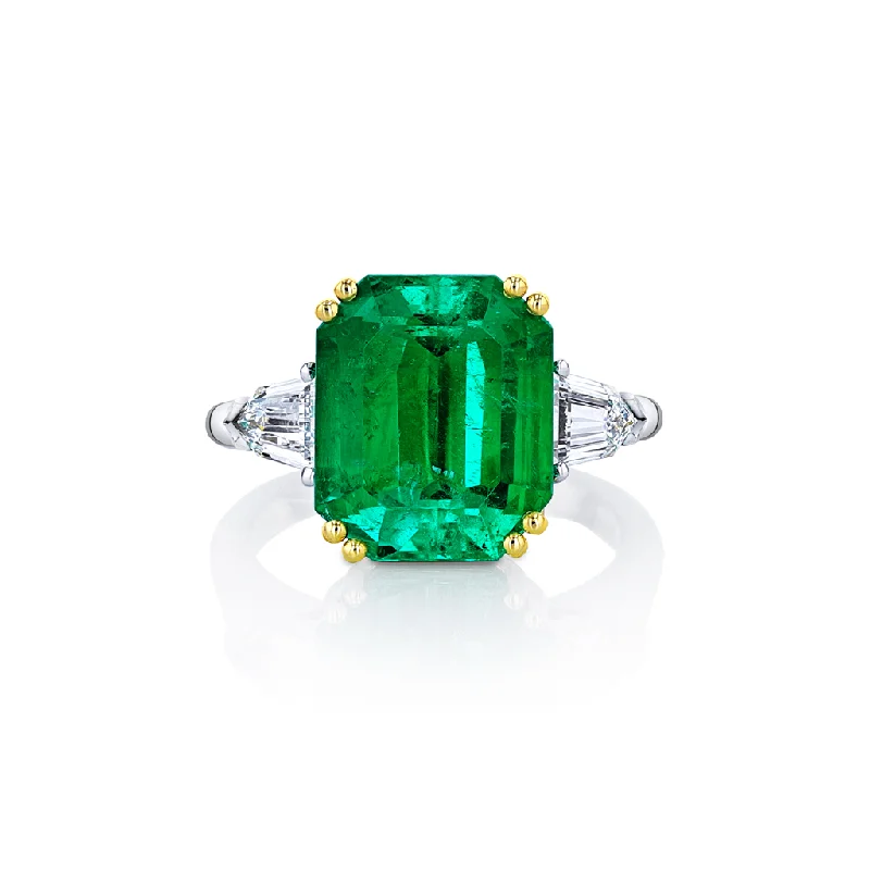 handmade braided anklet Platinum and 18k Yellow Gold 6.67ct Emerald and Diamond Three Stone Ring