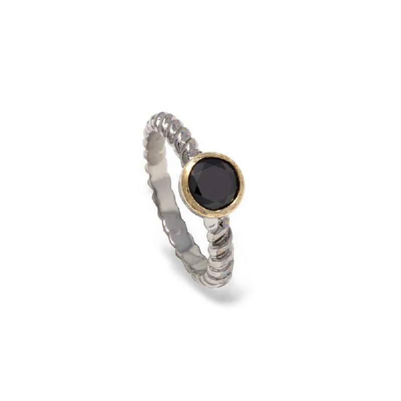 sterling silver herringbone chain Ring 2T Round CZ Jet