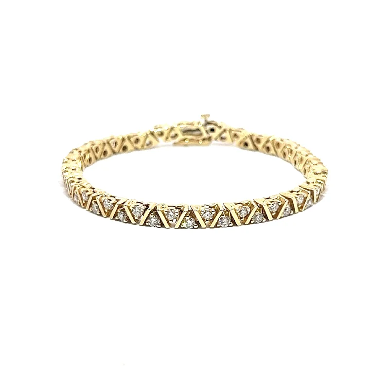 delicate pearl bracelet Pre-Owned Diamond Tennis Bracelet