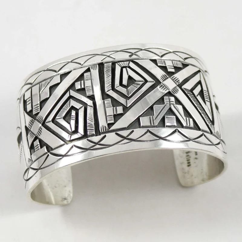 titanium wedding band men’s black Silver Overlay Cuff