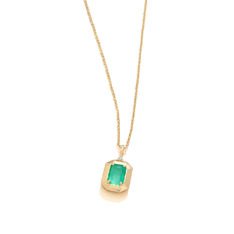 classic gold cuff bracelet Spartina Petite Chateau Necklace 17" Ocean Green