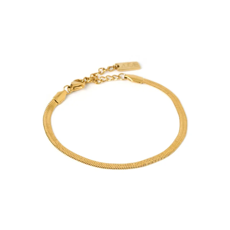 emerald-cut ruby eternity ring Sylvia Gold Snake Chain Bracelet