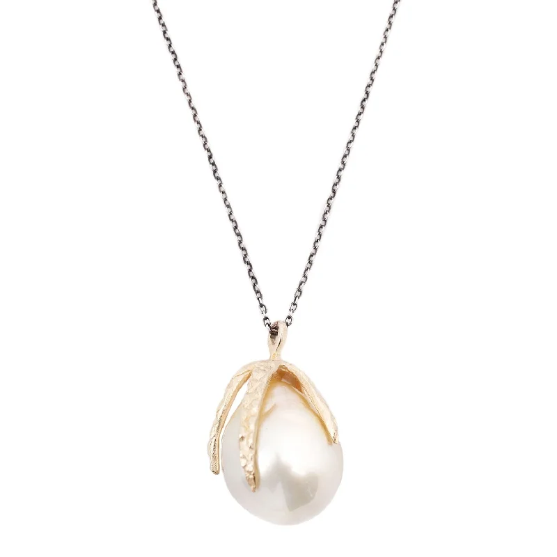 classic tennis bracelet white gold White South Sea Pearl Necklace